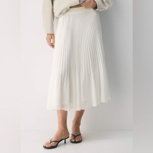 Aritzia Wilfred Twirl Pleated Skirt Light Birch/White Size M GUC